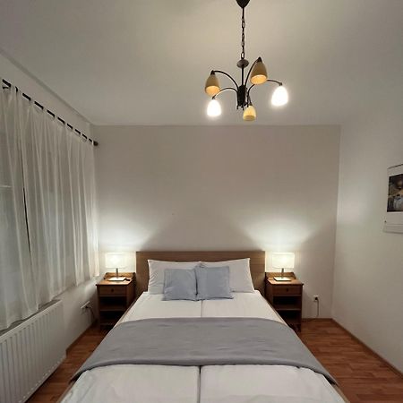 City Center Apartments With Optional Garage Budapest Eksteriør bilde
