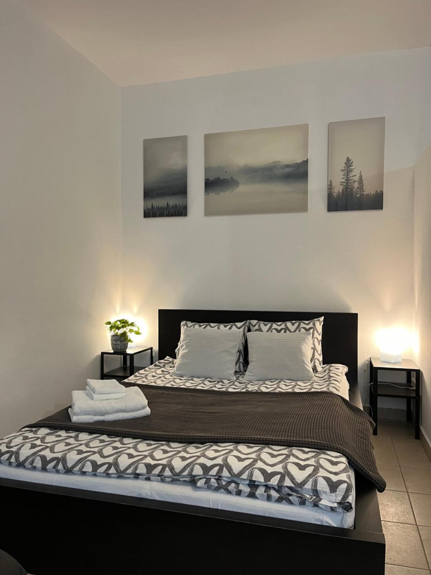 City Center Apartments With Optional Garage Budapest Eksteriør bilde